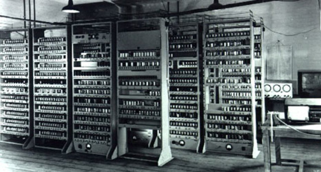 EDVAC Segunda computadora programable