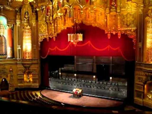 Organs are Installed In Theaters.