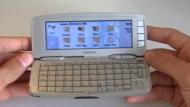 NOKIA 9000