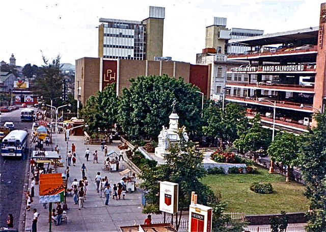 Funcionaban Cinco Bancos Nacionales.