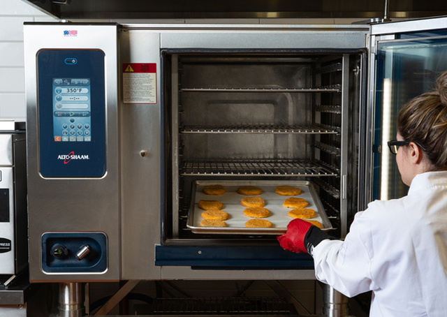 New Technology: Combi steamer oven