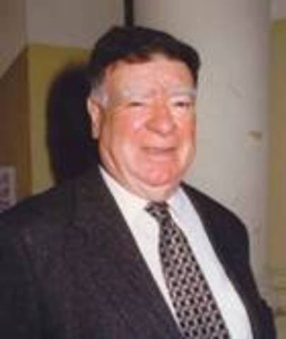 Surgiu no Brasil o Movimento de Etnomatemática a partir dos trabalhos de Ubiratan D'Ambrosio