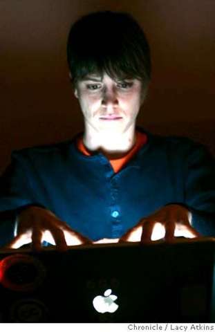 SE CREA EL PRIMER BLOGGER