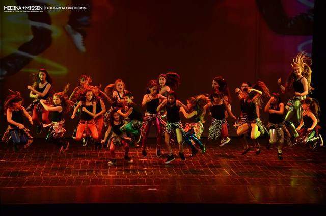 Arranque clases de baile con amigas en Vip Dance