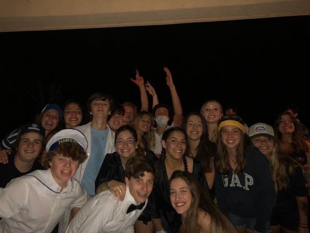 Me cambie al colegio IJME y comencé la secundaria