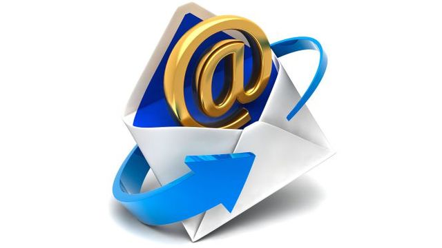 Primer Programa de Correo Electrónico