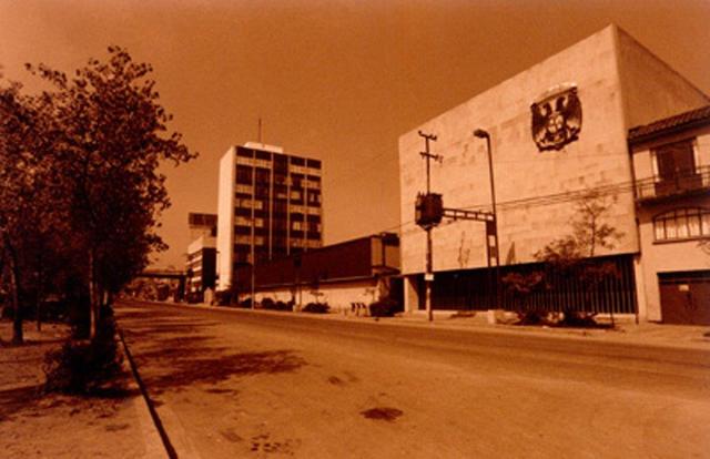 Se abren las Escuelas de Ingeniería y Escuela Mexicana de Arquitectura