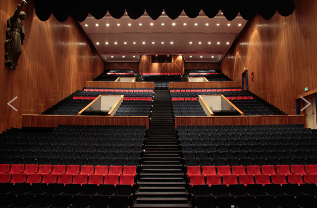 Auditirio Adrián Gibert