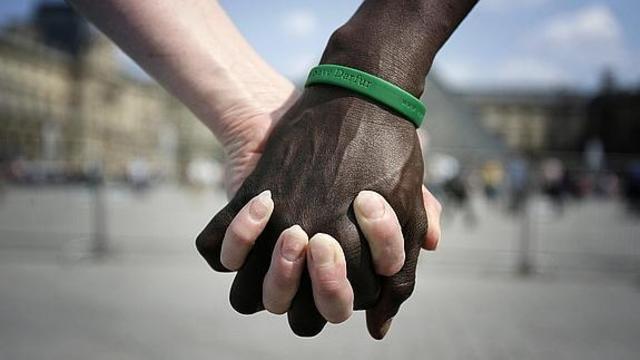 los negros quieren pelear con los blancos