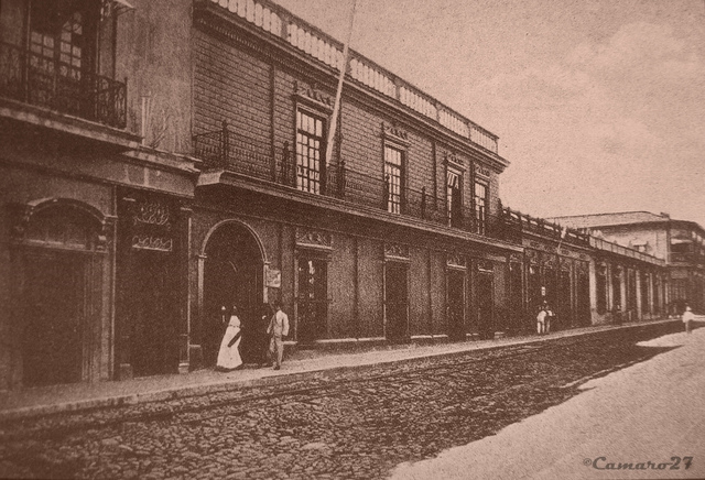 Primeros Bancos en El Salvador