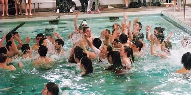 Mi Nadar Equipo Ganó All-Cityee.