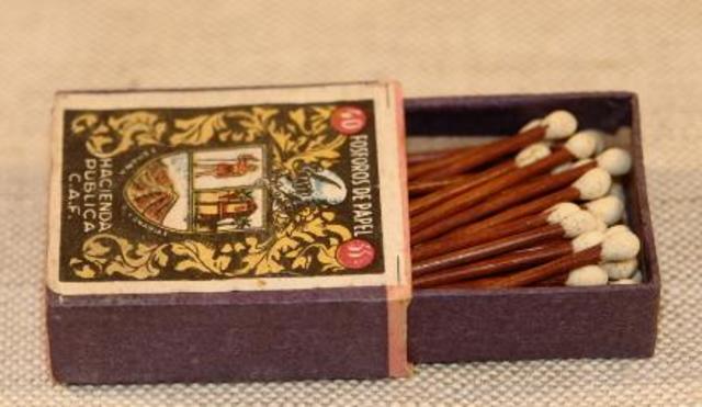 Fósforos de madera