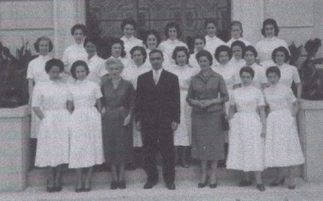 SE ESTABLECEN POSGRADOS PARA MÉDICOS FISIOTERAPEUTAS