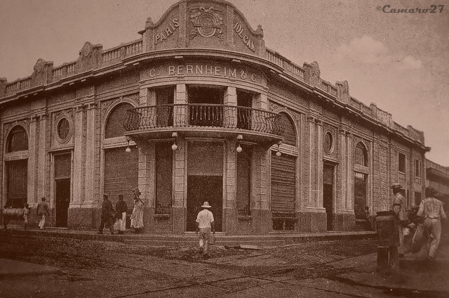 Se realizaron varios proyectos para la creación del banco en El Salvador.