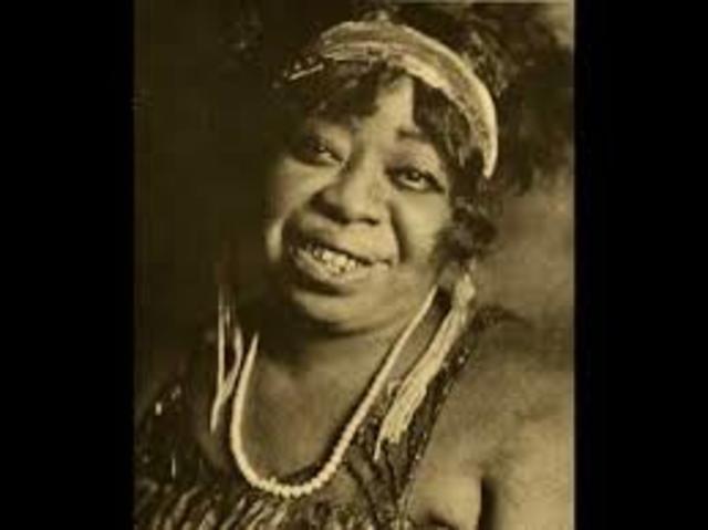 Ma Rainey - "Mother of the Blues"