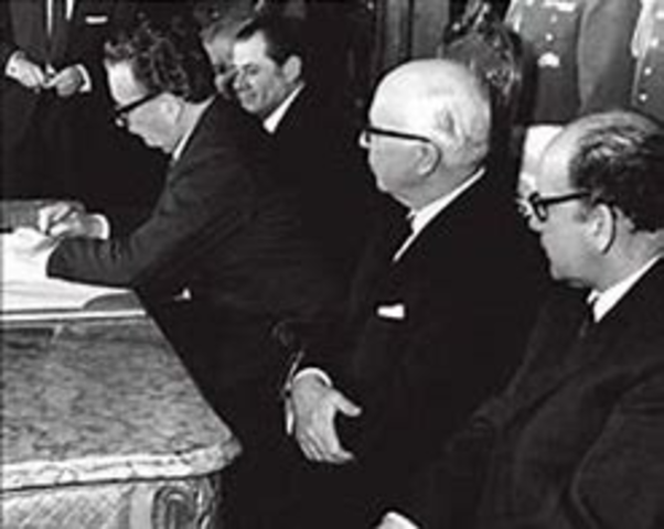 Poder De Emision De Especies.