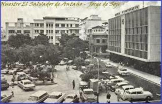 funcion de tres bancos locales