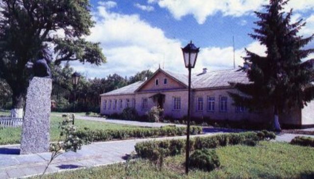 Переїзд в Романівку