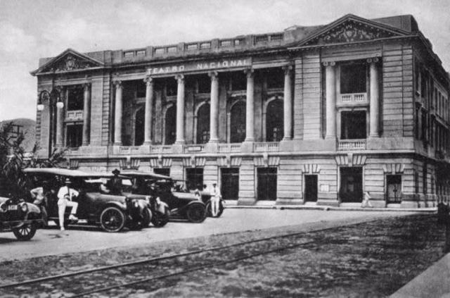 Intentos fallidos para organizar bancos en El Salvador