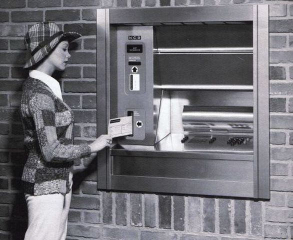 Se tradujeron los cajeros automáticos