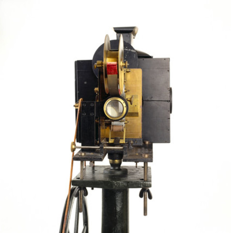 R.W.Paul: Projector Theatrograph i primers efectes especials.