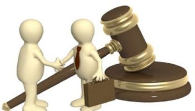 se promulga la primera Ley de Bancos de Emisión