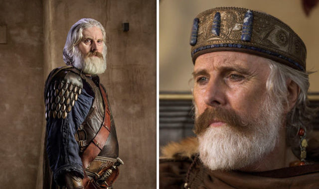 Chryseis' father prays for Apollo