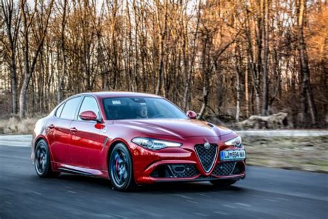 2017 Alfa Romeo Giulia 2.9 Quadrifoglio Auto