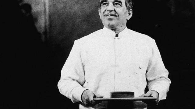 NOBEL DE LITERATURA A GARIEL GARCÍA MÁRQUEZ