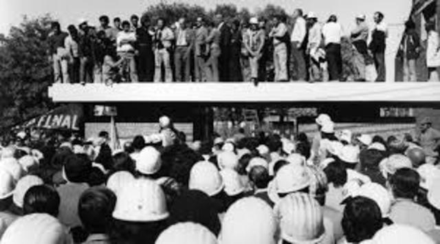 trabajadores a la plaza de mayo