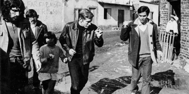 Muerto a balazos el padre Mujica.