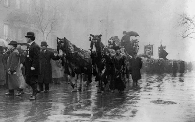 (7) March 25th, 4:57