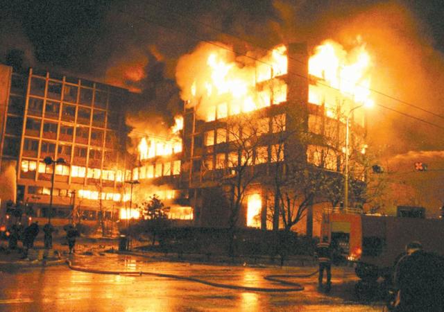 Bombardeo de la OTAN sobre Yugoslavia