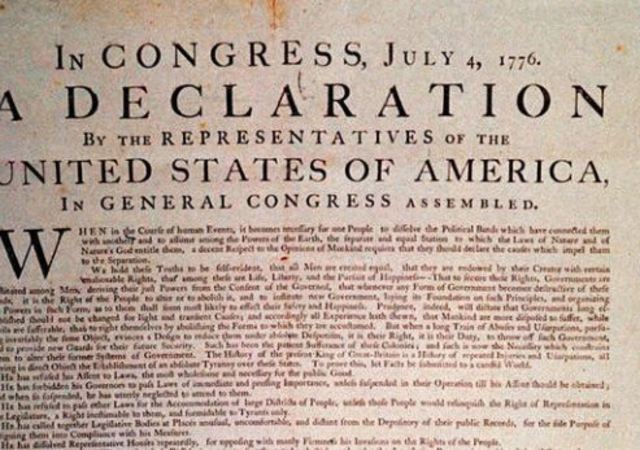 U.S. Signs Declaration of Independence from Britain