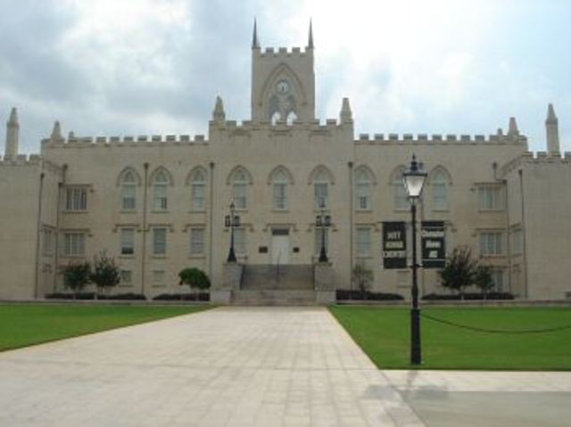 Milledgeville Becomes Capital of Georgia