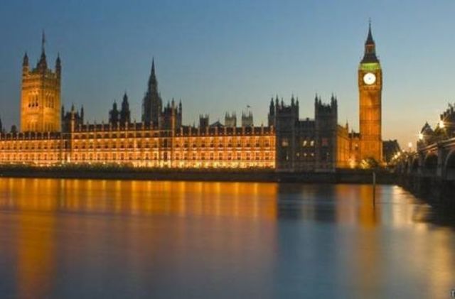 miembro de la comisión de comercio