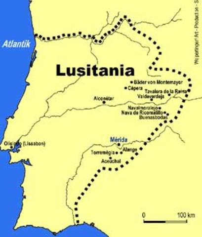 Lusitanos, se extendían por lo casi toda Extremadura y centro de Portugal. Eran pueblos pastores, dedicados principalmente al pillaje y a la guerra (el más significativo fue Viriato).