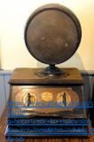 época contemporánea , inicios (radio)