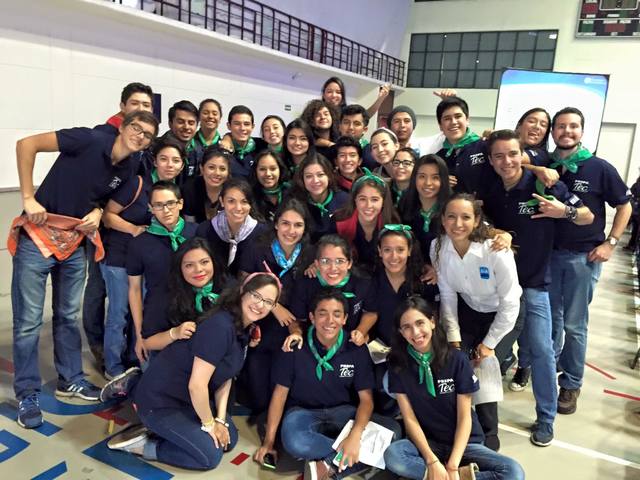 Formo parte del la mesa del grupo de liderazgo carnero