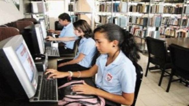 Educación y masificación de PC