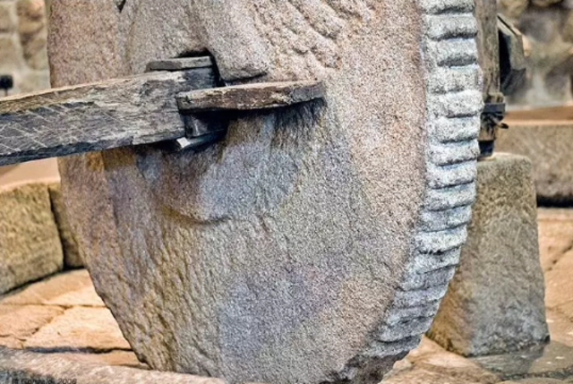 Primera aparición de la Rueda