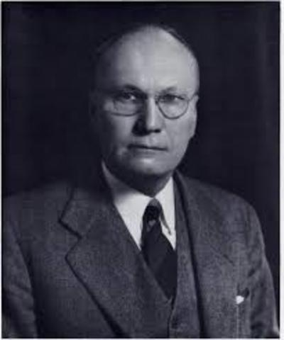 FLOYD DUBOIS  (1930)
