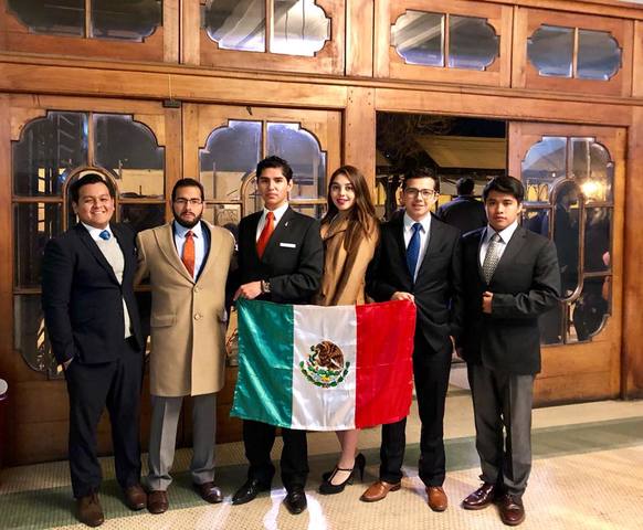 Participación en el CMUDE 2018.