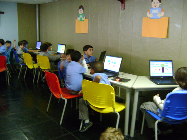 Cyber Sala Jr EFI  1º Semestre