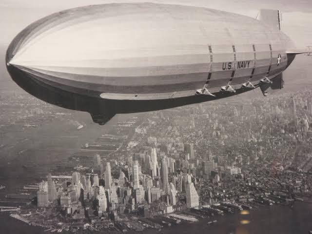 1.4 Globos de Hidrógeno(Dirigibles).