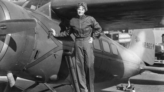 Participación de la mujer. Amelia Earhart