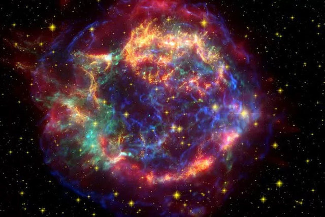 Tycho Brahe observa una supernova