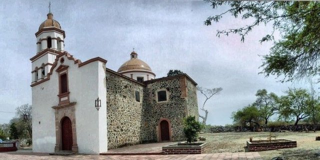 Se fundo la capital.