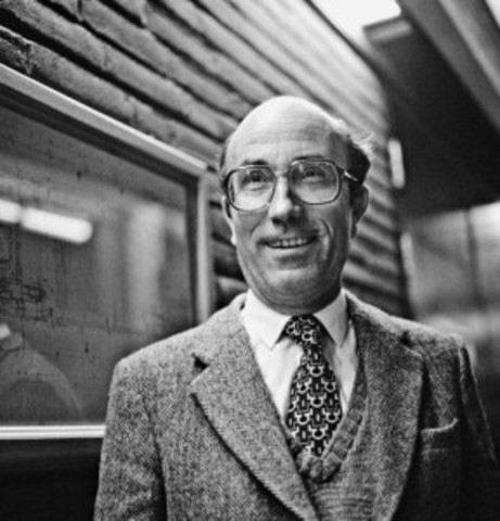 Niklas Lhumman / Teoría general e los sistemas sociales