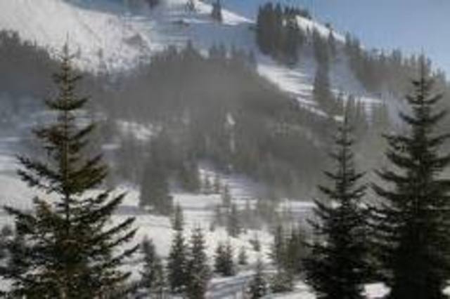 Stephen and his friend, Chris Chesley begin writing short stories in high school